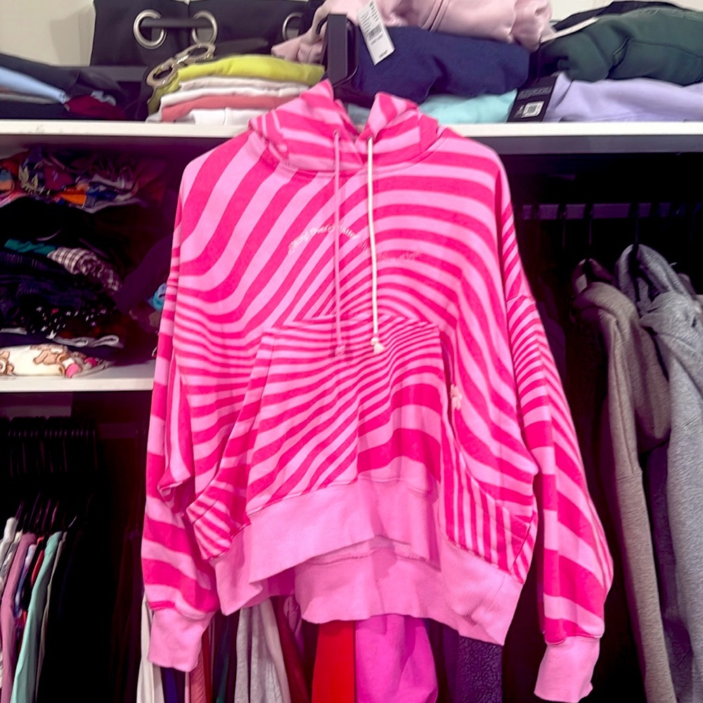 Nike Women's Sportswear Phoenix Fleece Pullover Hoodie-Pink Size Medium